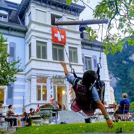 Albergue Adventure Interlaken *