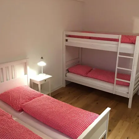 Adventure Interlaken Vandrarhem Unterseen