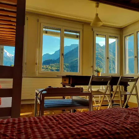 Adventure Interlaken Хостел